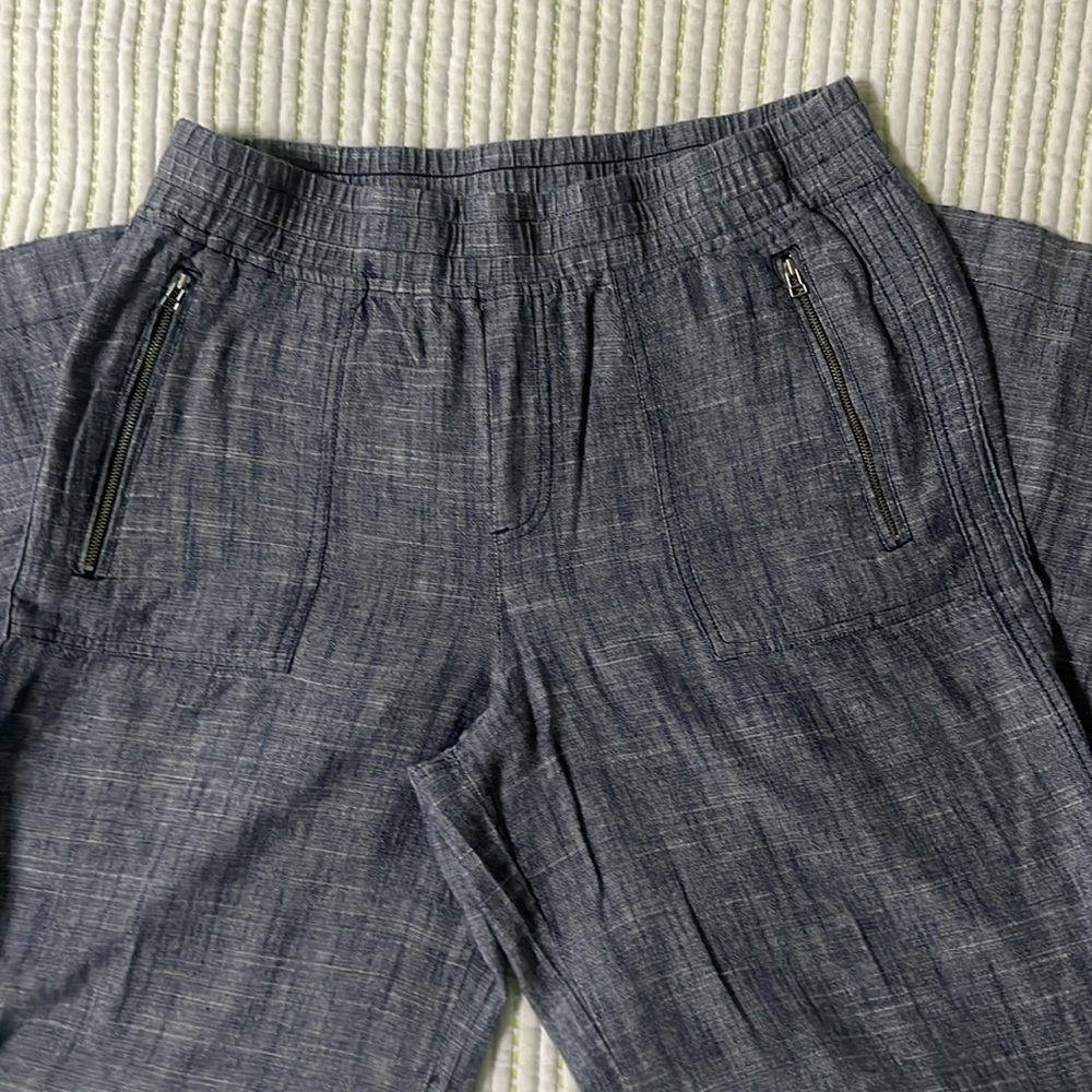 Violets and Roses wide leg linen pants size 12/31.